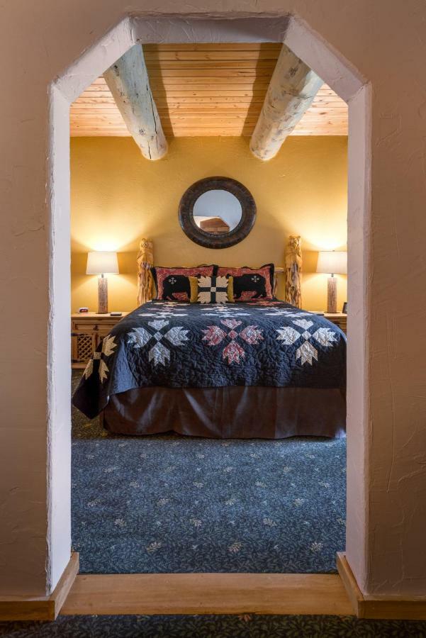 Mariposa Lodge Bed And Breakfast Steamboat Springs Exterior photo
